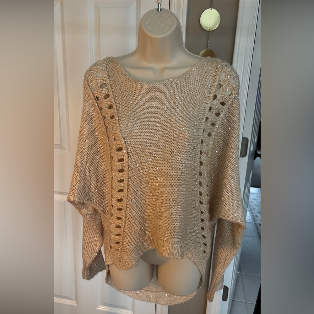 Buttons Beige Knit Sweater with Openwork Design